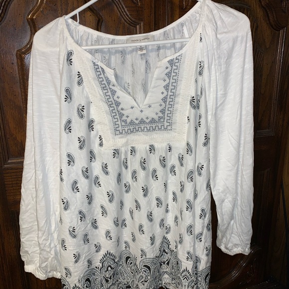 Juniors clothing - Picture 2 of 16